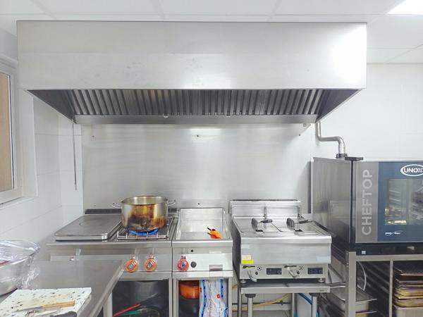 Vente bar (Mur + Fond) et T5  St Astier - Dordogne