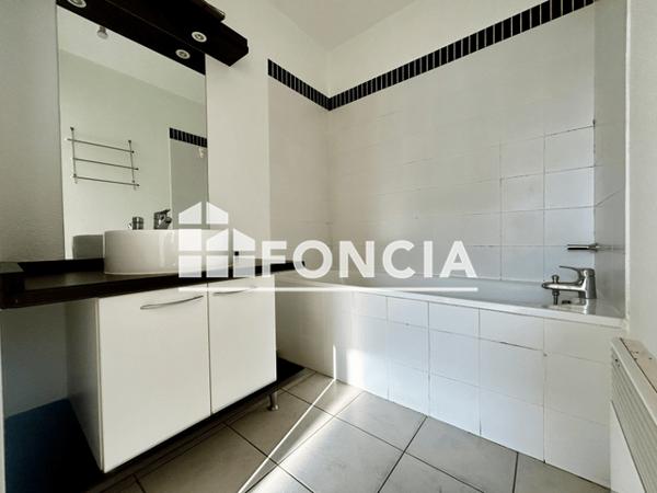 Location Appartement 3 pièces 52.6 m² - 2 ET 4 CHEMIN DU VIEUX CANAL Carcassonne 11000