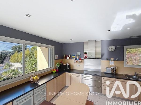 Maison à vendre 7 pièces 232 m² Marseille 11