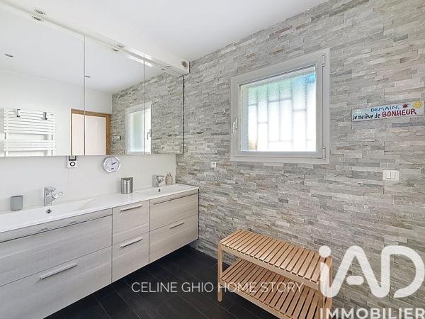 Maison à vendre 7 pièces 232 m² Marseille 11