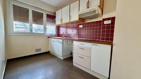 STUDIO 31M² À JUVISY-SUR-ORGE, AU PIED DU RER AVEC PARKING