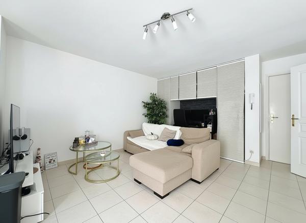Appartement à vendre |  Saint-Laurent-du-Var |  2 pièces | 44,6 m²