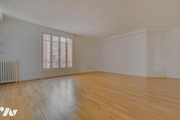 Appartement 4 pièces Pont de Neuilly