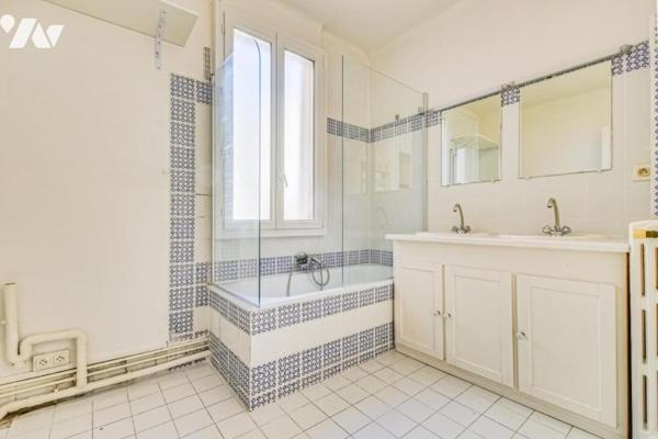 Appartement 4 pièces Pont de Neuilly