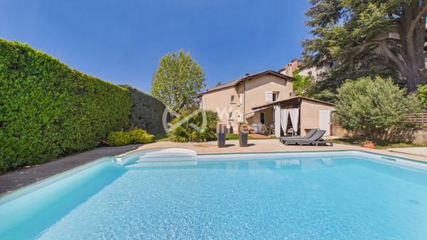 Maison de 162m² sur 865m² de terrain avec piscine