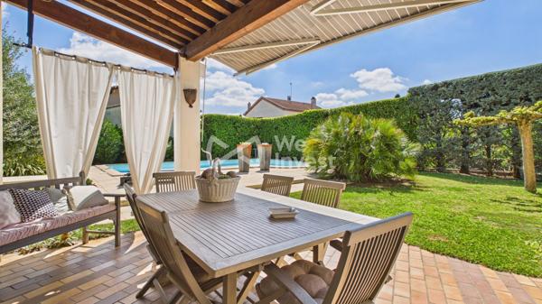 Maison de 162m² sur 865m² de terrain avec piscine