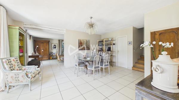 Maison de 162m² sur 865m² de terrain avec piscine