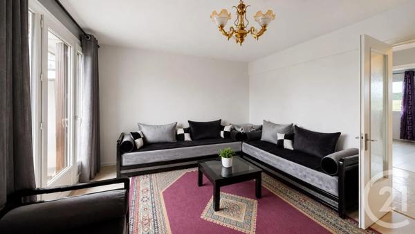 Appartement F3 à vendre  3 pièces - 54 m 2   LA COURNEUVE  - 93