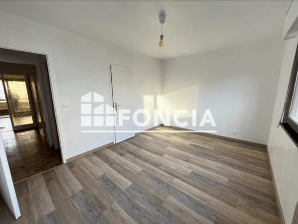Location Appartement 2 pièces 49.34 m² - 19 ROUTE D'ETREMBIERES Annemasse 74100