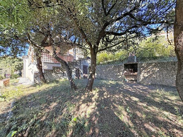 En exclusivité A VENDRE ! Maison sur TARADEAU de 96m² - 3 chambres - PROCHE DU VILLAGE - VUE