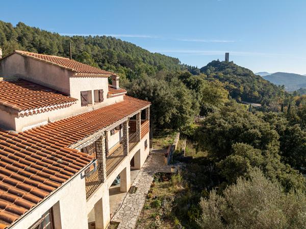 En exclusivité A VENDRE ! Maison sur TARADEAU de 96m² - 3 chambres - PROCHE DU VILLAGE - VUE