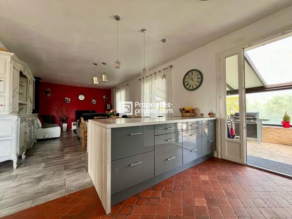 Maison Le Taillan Médoc + Appartement sous sol + Studio 200m²