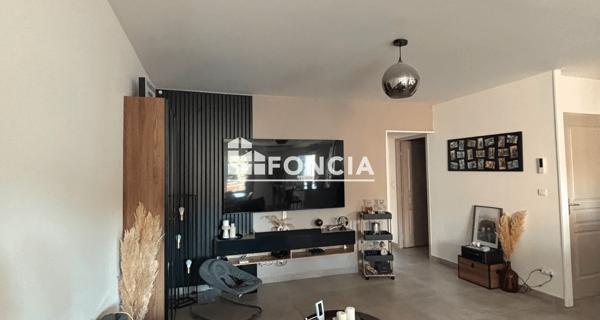 Location Appartement meublé 3 pièces 72.33 m² - Grigny 69520