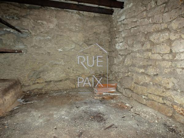 86230 SERIGNY Maison de campagne à restaurer Sérigny