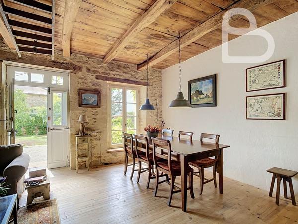 Propriété en pierre de caractère avec gîte et piscine