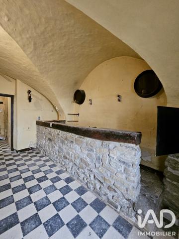 Maison à vendre 7 pièces 260 m² Villeneuve-de-Berg