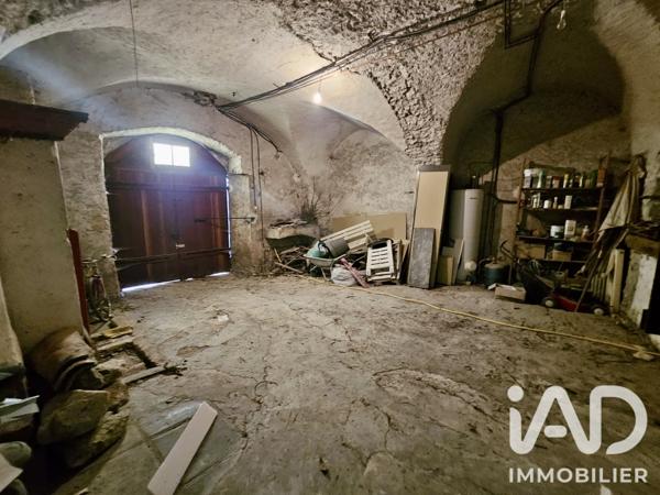 Maison à vendre 7 pièces 260 m² Villeneuve-de-Berg