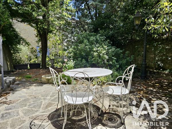 Maison à vendre 7 pièces 260 m² Villeneuve-de-Berg