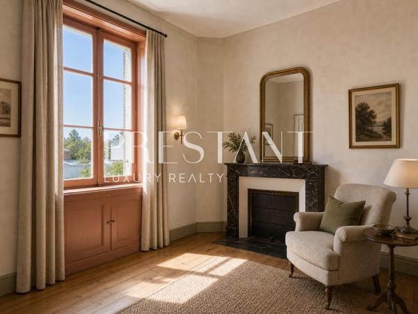 Masion de caractère à rénover — Plein centre de Biarritz, terrain de 3054 m², BIARRITZ