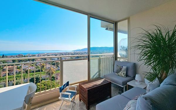 Appartement à vendre    3 pièces • 66,64 m2 Antibes