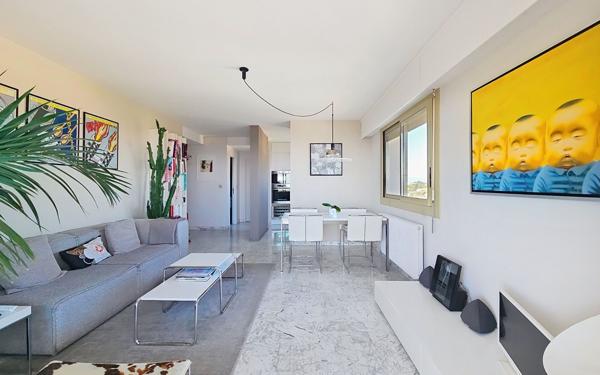 Appartement à vendre    3 pièces • 66,64 m2 Antibes
