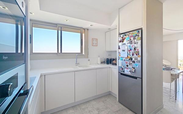 Appartement à vendre    3 pièces • 66,64 m2 Antibes