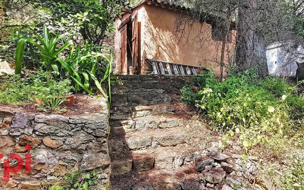 Maison à vendre    3 pièces •  Ollioules