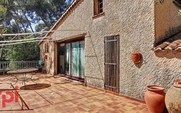 Maison à vendre    3 pièces •  Ollioules