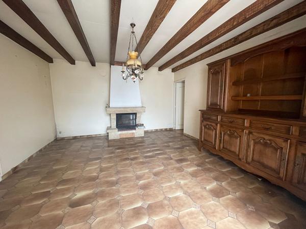 Maison avec dépendance à fort potentiel à Fontenay-le-Comte