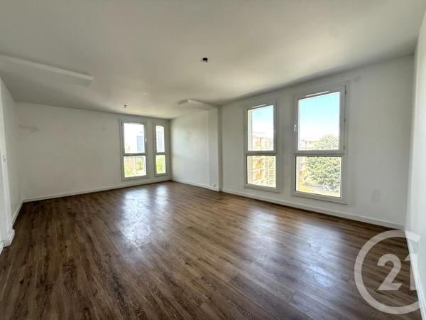 Appartement F5 à vendre  5 pièces - 85,82 m 2   EPINAY SOUS SENART  - 91