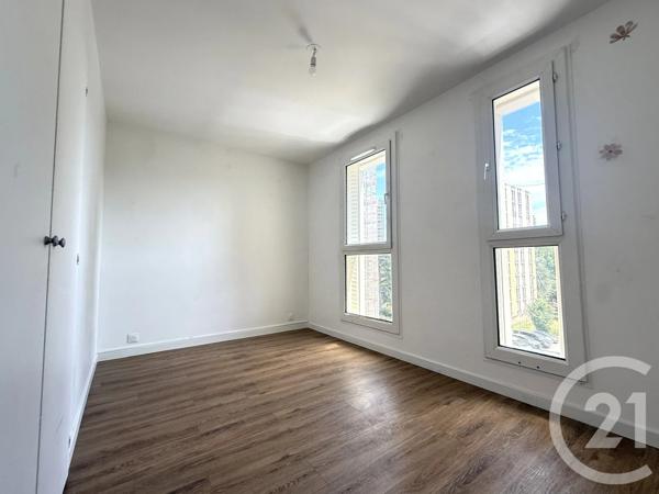 Appartement F5 à vendre  5 pièces - 85,82 m 2   EPINAY SOUS SENART  - 91
