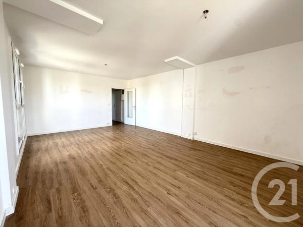 Appartement F5 à vendre  5 pièces - 85,82 m 2   EPINAY SOUS SENART  - 91