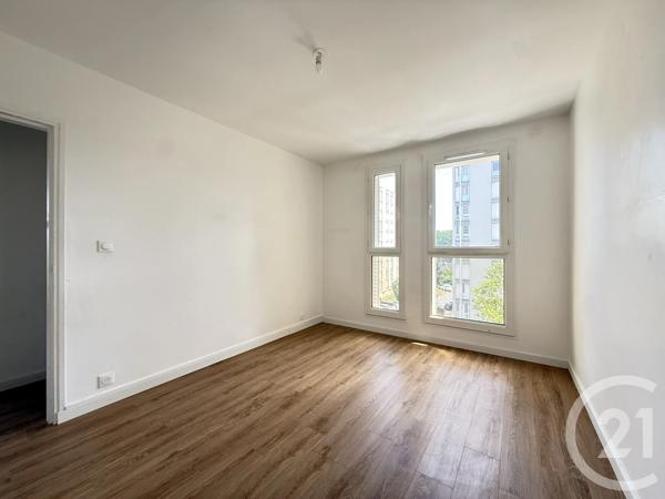 Appartement F5 à vendre  5 pièces - 85,82 m 2   EPINAY SOUS SENART  - 91