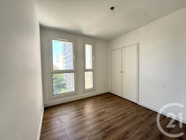 Appartement F5 à vendre  5 pièces - 85,82 m 2   EPINAY SOUS SENART  - 91