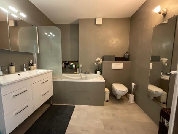 Maison sans travaux - emplacement privilégié, tout à pied !