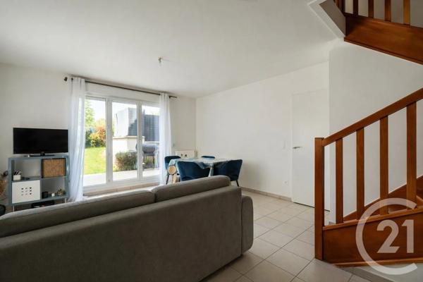 Maison à vendre  4 pièces - 73,05 m 2   TORCY  - 77