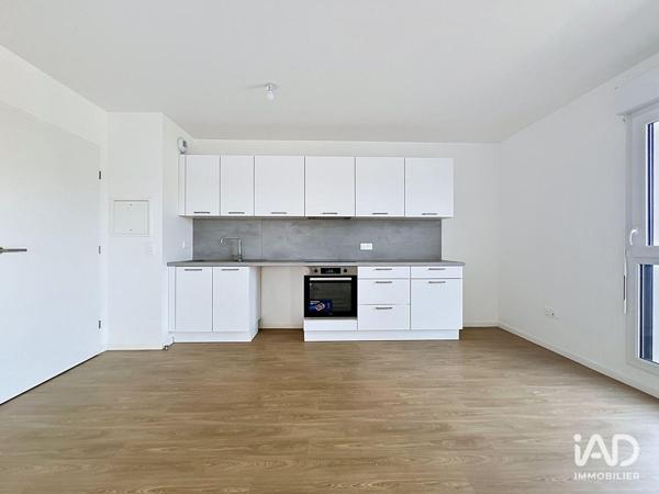 Location appartement 4 pièces 77 m² Cergy