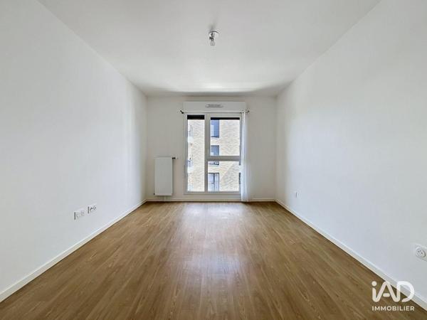 Location appartement 4 pièces 77 m² Cergy
