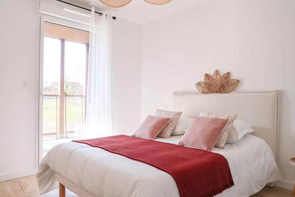 Appartement - Rennes - 3 pièces - 58.8 m2 + Parking + Loggia - Quartier Jeanne d'Arc