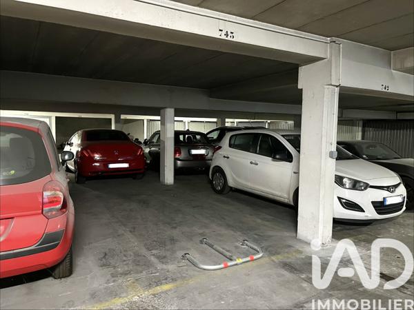 Parking à vendre 12 m² Paris 15
