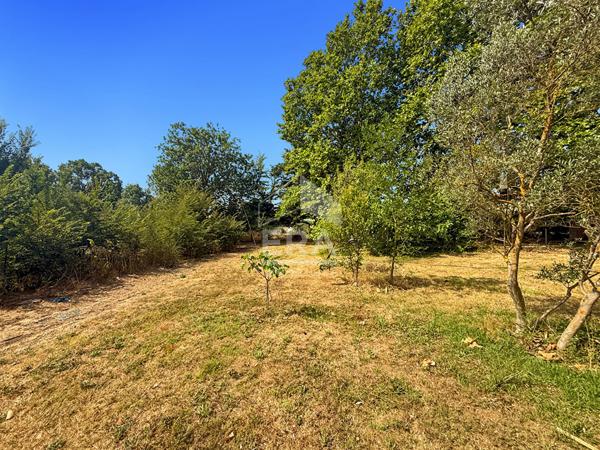 Terrain Bouc Bel Air 717 m2