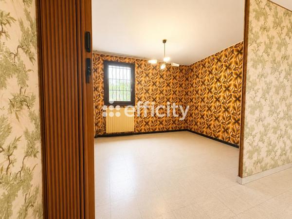 Maison
         4 pièces
        - 87 m² 228 000 € *