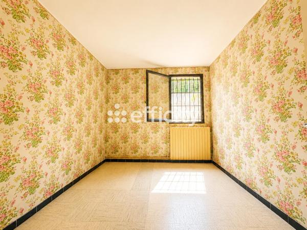 Maison
         4 pièces
        - 87 m² 228 000 € *