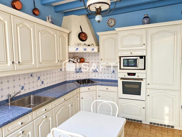 MAISON DE CARACTERE AU COEUR DE SEZANNE