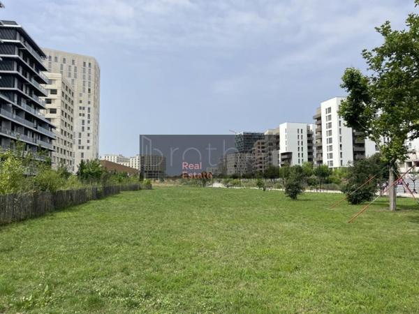 Bureau de 1628 m² à louer à Bordeaux Euratlantique