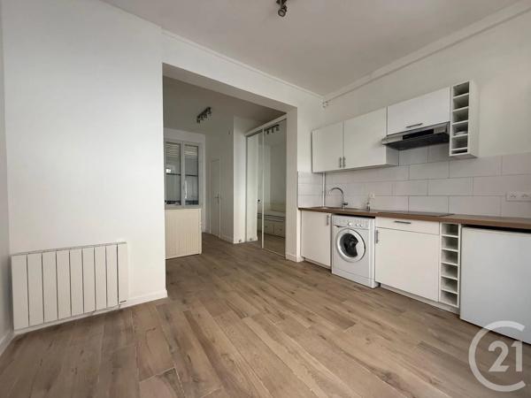 Appartement F2 à vendre  2 pièces - 25,36 m 2   CLICHY  - 92