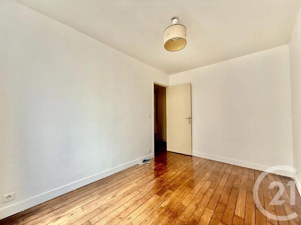 Appartement F2 à vendre  2 pièces - 25,36 m 2   CLICHY  - 92