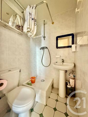 Appartement F2 à vendre  2 pièces - 25,36 m 2   CLICHY  - 92