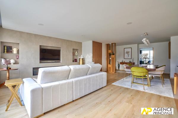 Appartement 6 pièce(s) 125.57 m2 -exclusivite - ascenseur 1 164 000 € **  - Référence  4233