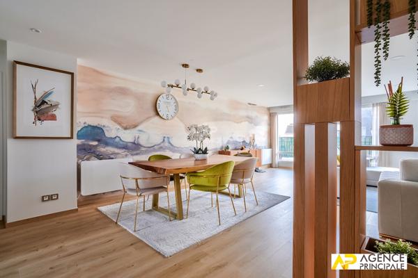 Appartement 6 pièce(s) 125.57 m2 -exclusivite - ascenseur 1 164 000 € **  - Référence  4233